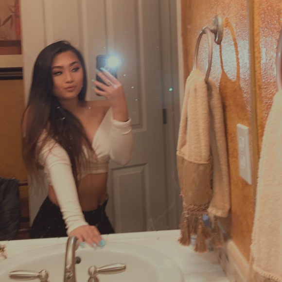 Tops - White Criss Cross Top